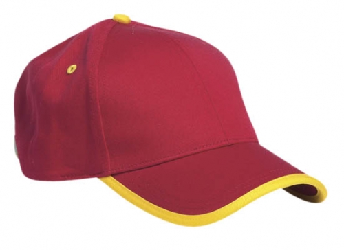 Cappellini, abbigliamento