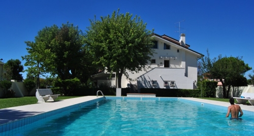 Residence Vega - appartamenti mono, bivani e trivani