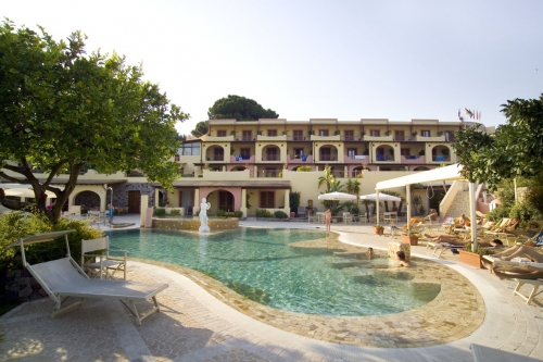 Hotel Tritone Piscina