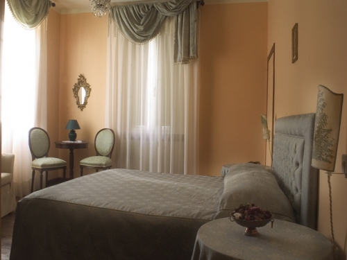 Camere