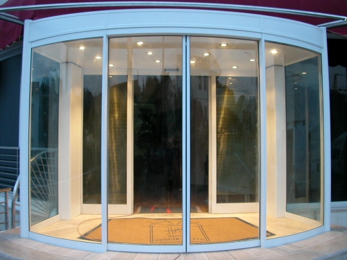 porta automatica semicircolare