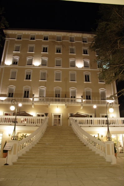 FACCIATA HOTEL