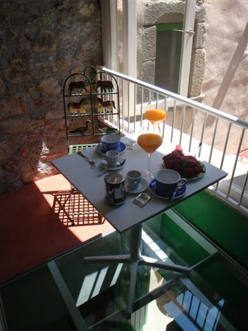 Balcone vista mare in cristallo